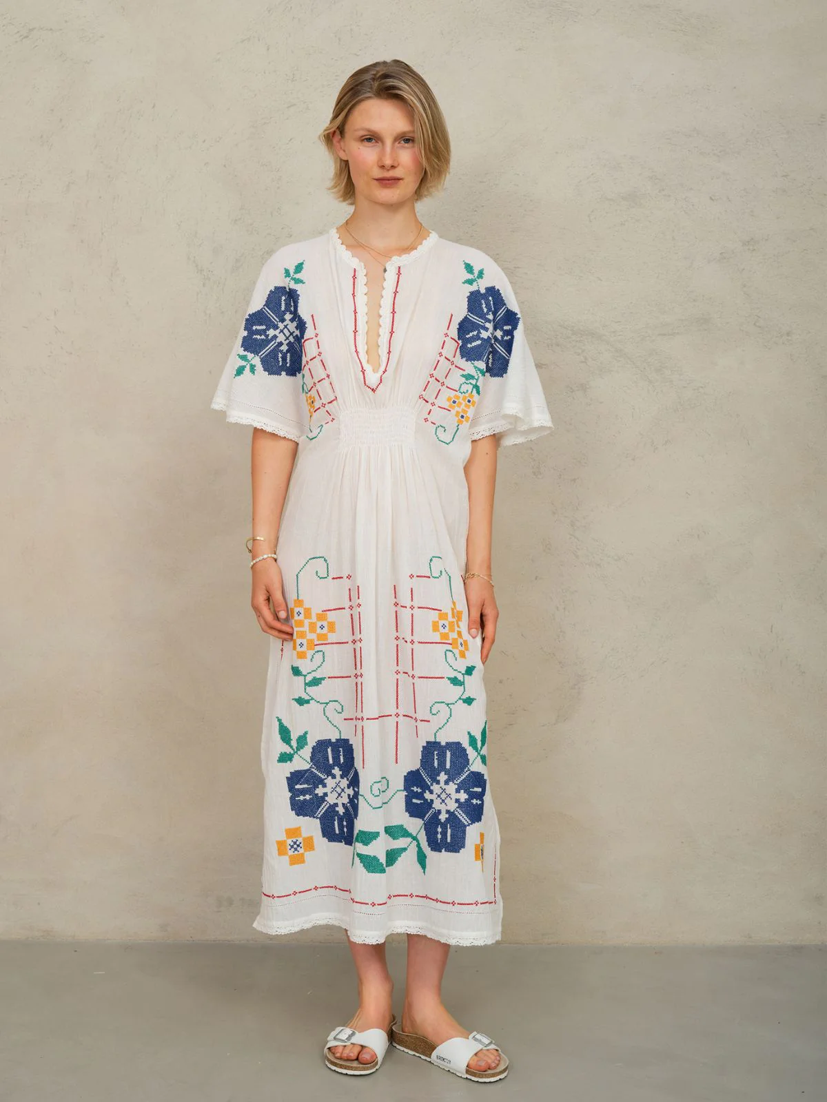 Laney Embroidered Dress - White & Blue